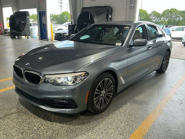 2017 BMW 5 Series 530i xDrive AWD photo