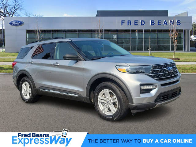 2021 Ford Explorer XLT 4WD photo