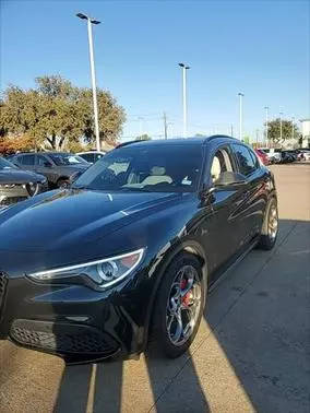 2021 Alfa Romeo Stelvio  RWD photo