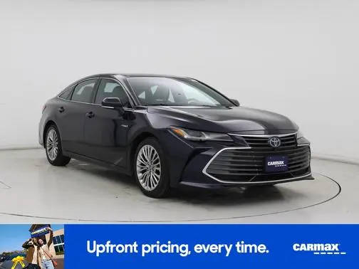 2021 Toyota Avalon Hybrid Limited FWD photo