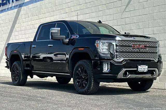 2021 GMC Sierra 2500HD Denali 4WD photo