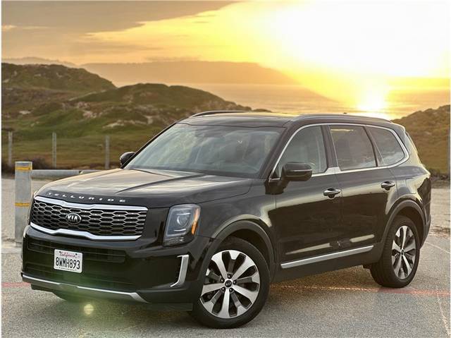 2021 Kia Telluride S AWD photo