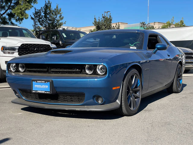 2021 Dodge Challenger R/T RWD photo