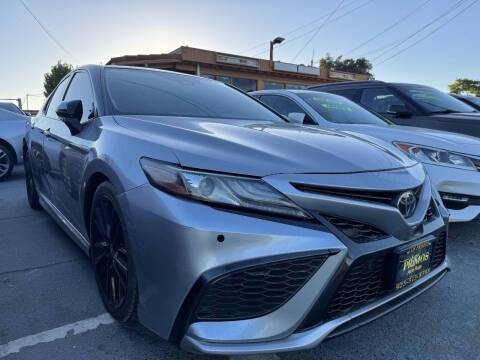 2021 Toyota Camry SE FWD photo