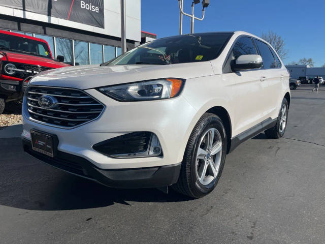 2019 Ford Edge SEL AWD photo