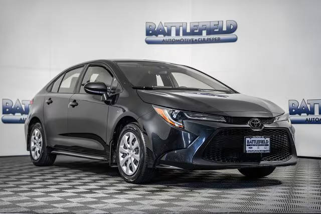 2021 Toyota Corolla LE FWD photo