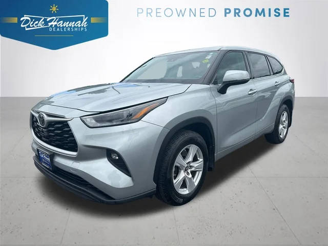 2021 Toyota Highlander LE AWD photo