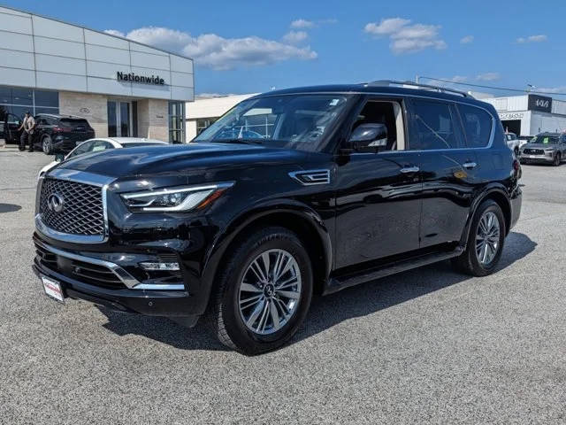 2021 Infiniti QX80 LUXE 4WD photo