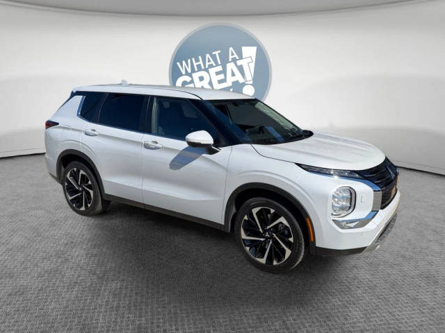 2022 Mitsubishi Outlander SE 4WD photo