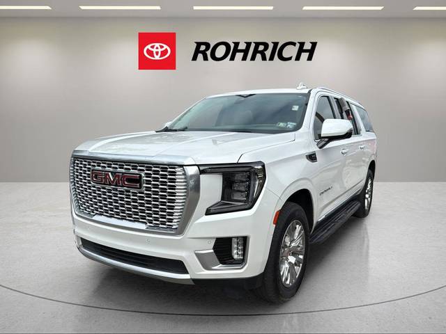 2021 GMC Yukon XL Denali 4WD photo