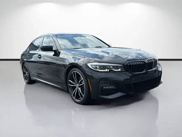2021 BMW 3 Series 330i RWD photo