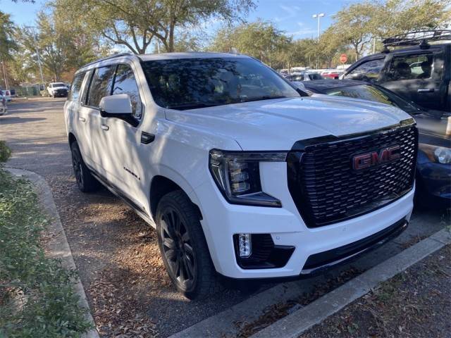 2021 GMC Yukon XL Denali 4WD photo