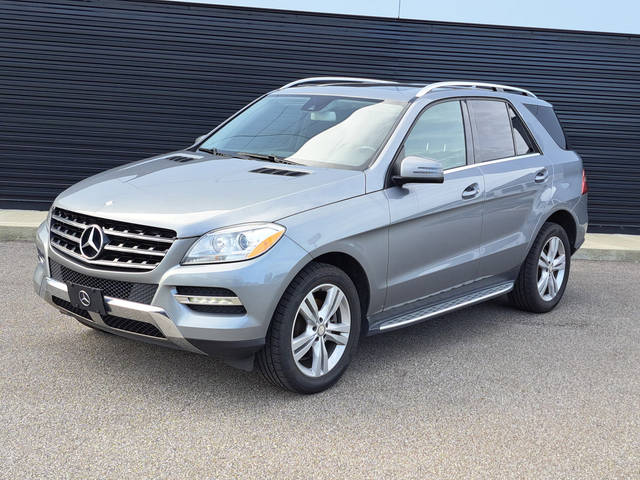 2015 Mercedes-Benz M-Class ML 350 AWD photo
