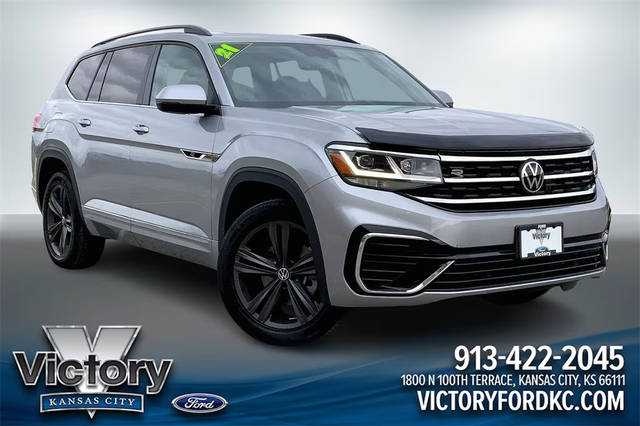 2021 Volkswagen Atlas 3.6L V6 SE w/Technology R-Line AWD photo