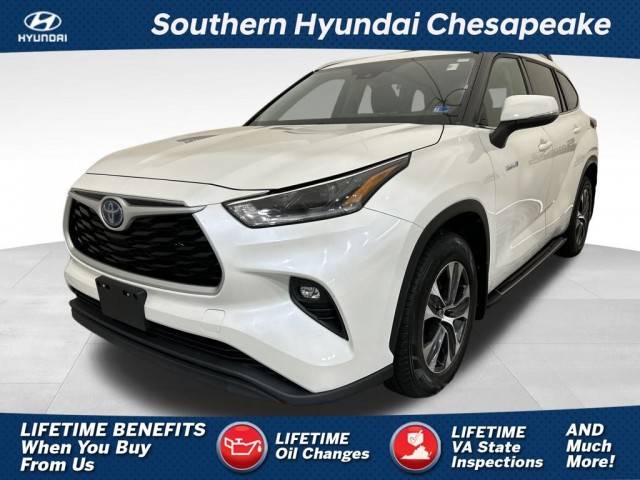 2021 Toyota Highlander Hybrid XLE FWD photo