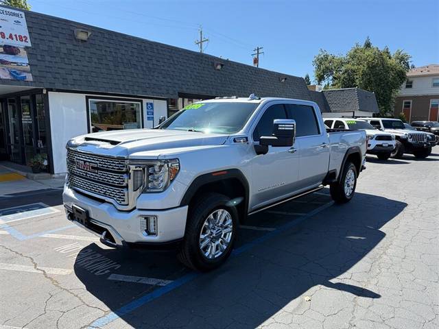 2021 GMC Sierra 2500HD Denali 4WD photo