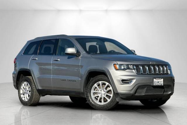 2021 Jeep Grand Cherokee Laredo E 4WD photo