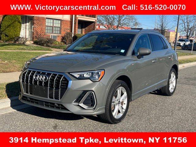 2021 Audi Q3 S line Premium AWD photo