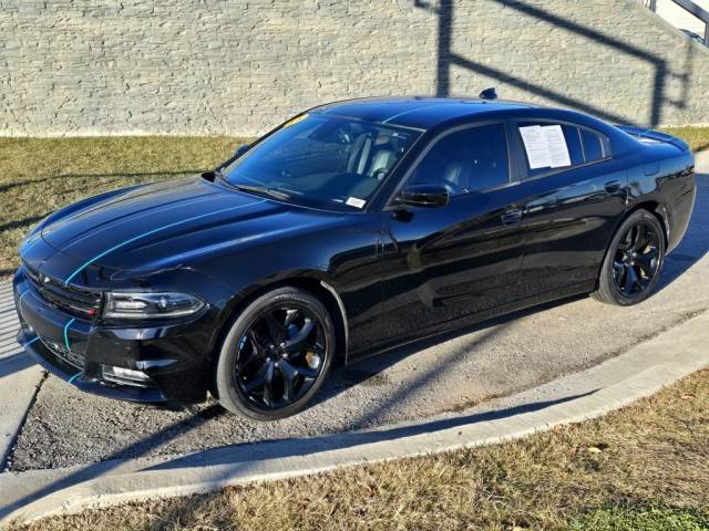 2015 Dodge Charger SXT RWD photo