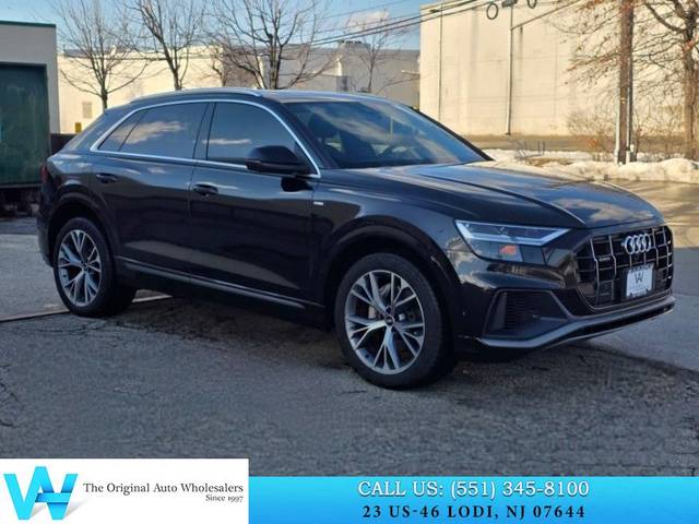 2021 Audi Q8 Premium Plus AWD photo
