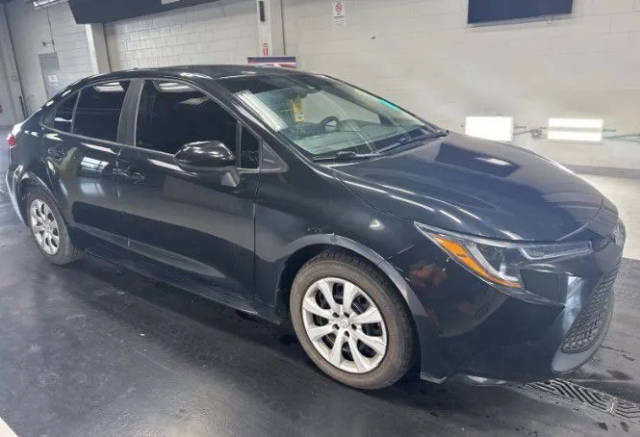 2021 Toyota Corolla LE FWD photo