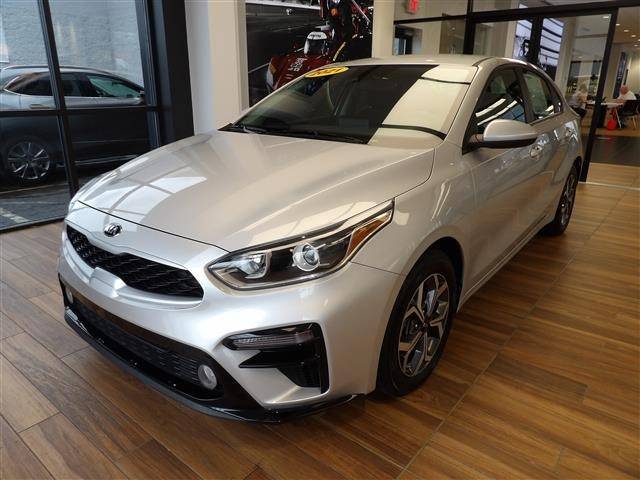 2021 Kia Forte LXS FWD photo