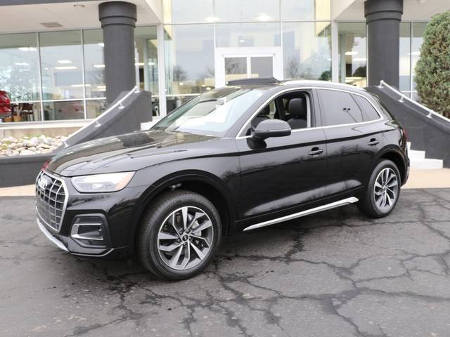 2021 Audi Q5 Premium Plus AWD photo