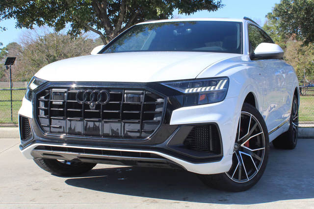 2021 Audi Q8 Premium Plus AWD photo