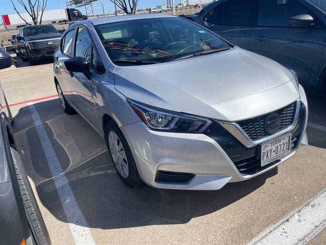 2021 Nissan Versa S FWD photo