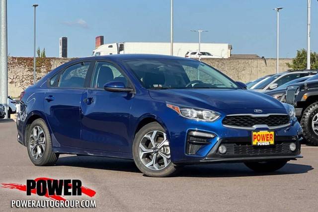 2021 Kia Forte LXS FWD photo