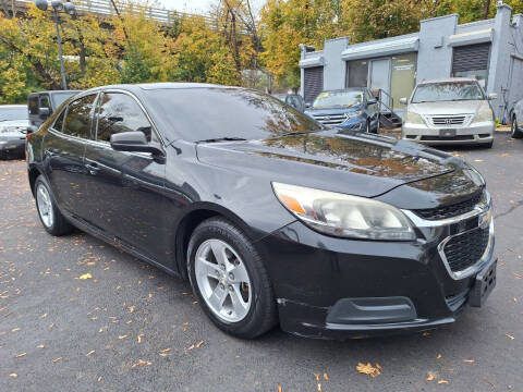 2015 Chevrolet Malibu LS FWD photo