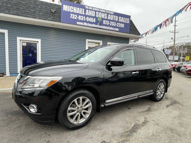 2015 Nissan Pathfinder SL 4WD photo