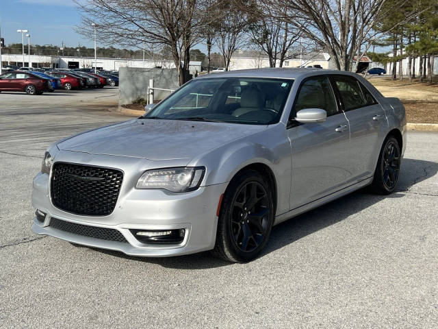 2021 Chrysler 300 Touring L RWD photo