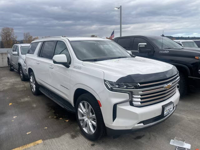 2021 Chevrolet Suburban High Country 4WD photo