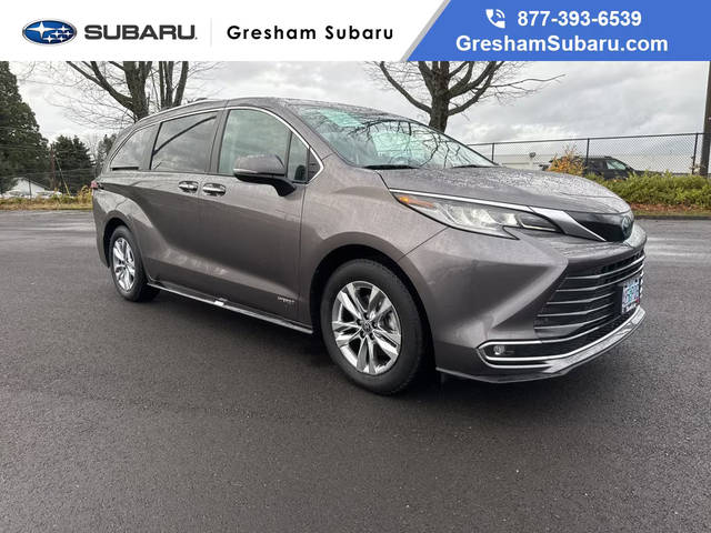 2021 Toyota Sienna Limited AWD photo