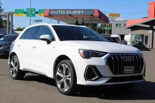 2021 Audi Q3 S line Premium AWD photo