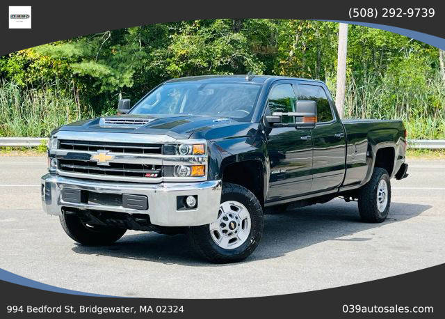 2019 Chevrolet Silverado 2500HD LT 4WD photo