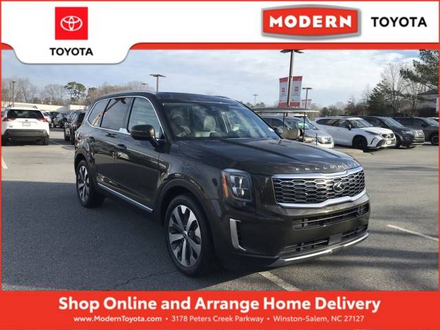 2021 Kia Telluride EX AWD photo