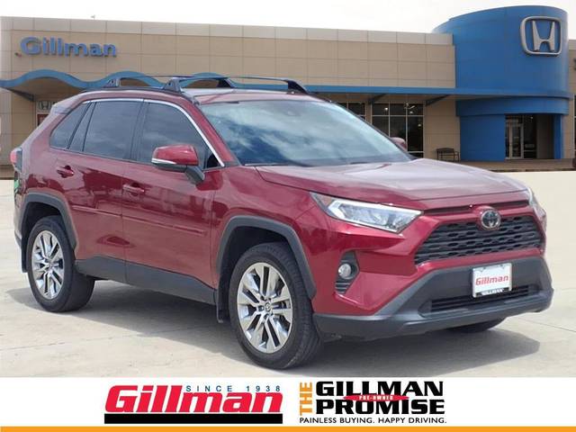 2021 Toyota RAV4 XLE Premium FWD photo