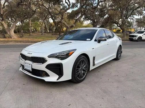 2022 Kia Stinger GT-Line RWD photo