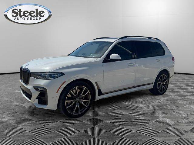 2021 BMW X7 M50i AWD photo