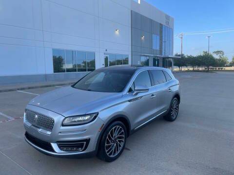 2020 Lincoln Nautilus Reserve AWD photo