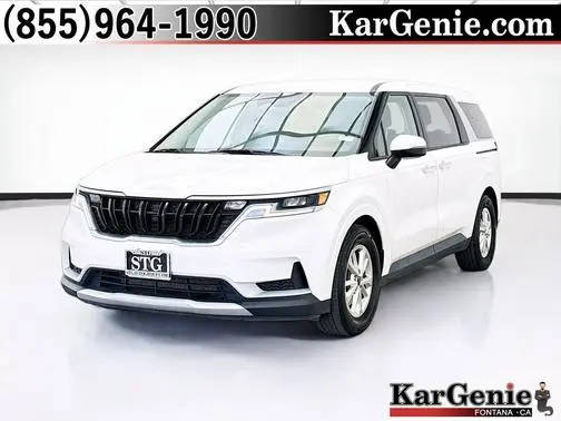 2022 Kia Carnival LX FWD photo