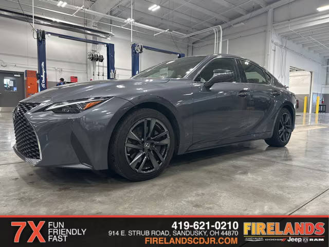 2021 Lexus IS IS 300 AWD photo