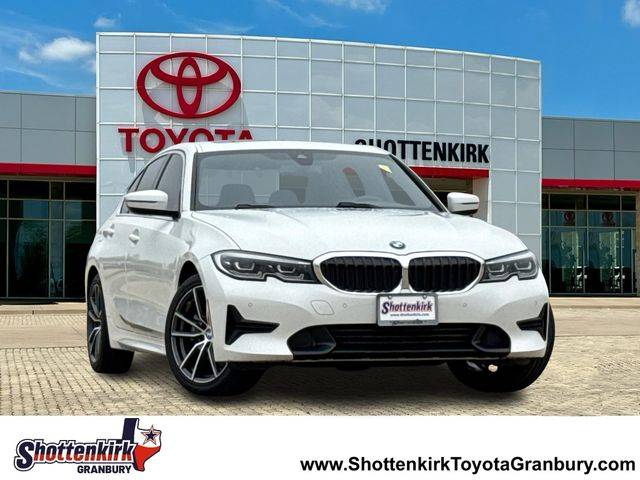 2021 BMW 3 Series 330i RWD photo