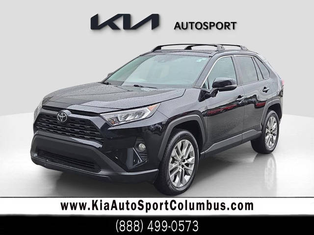 2021 Toyota RAV4 XLE Premium FWD photo