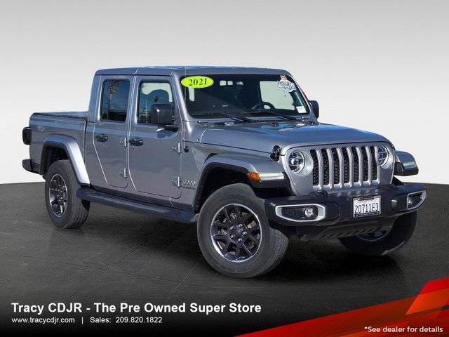 2021 Jeep Gladiator Overland 4WD photo