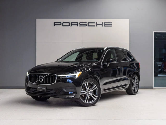 2021 Volvo XC60 Momentum FWD photo