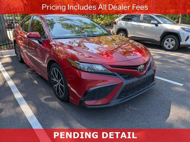 2021 Toyota Camry SE FWD photo