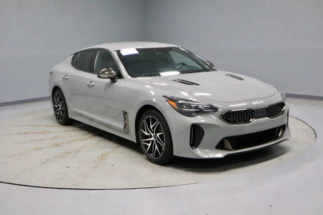 2022 Kia Stinger GT-Line AWD photo